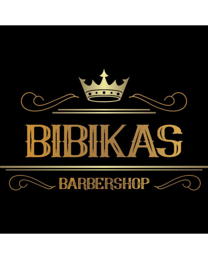 Cabelo e barba com toalha quente