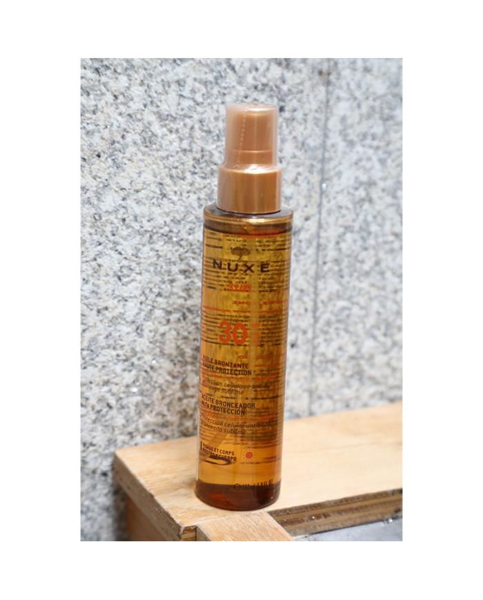 Nuxe Sun - Óleo Bronzedor SPF 30 Nuxe Sun - Óleo Bronzedor SPF 30